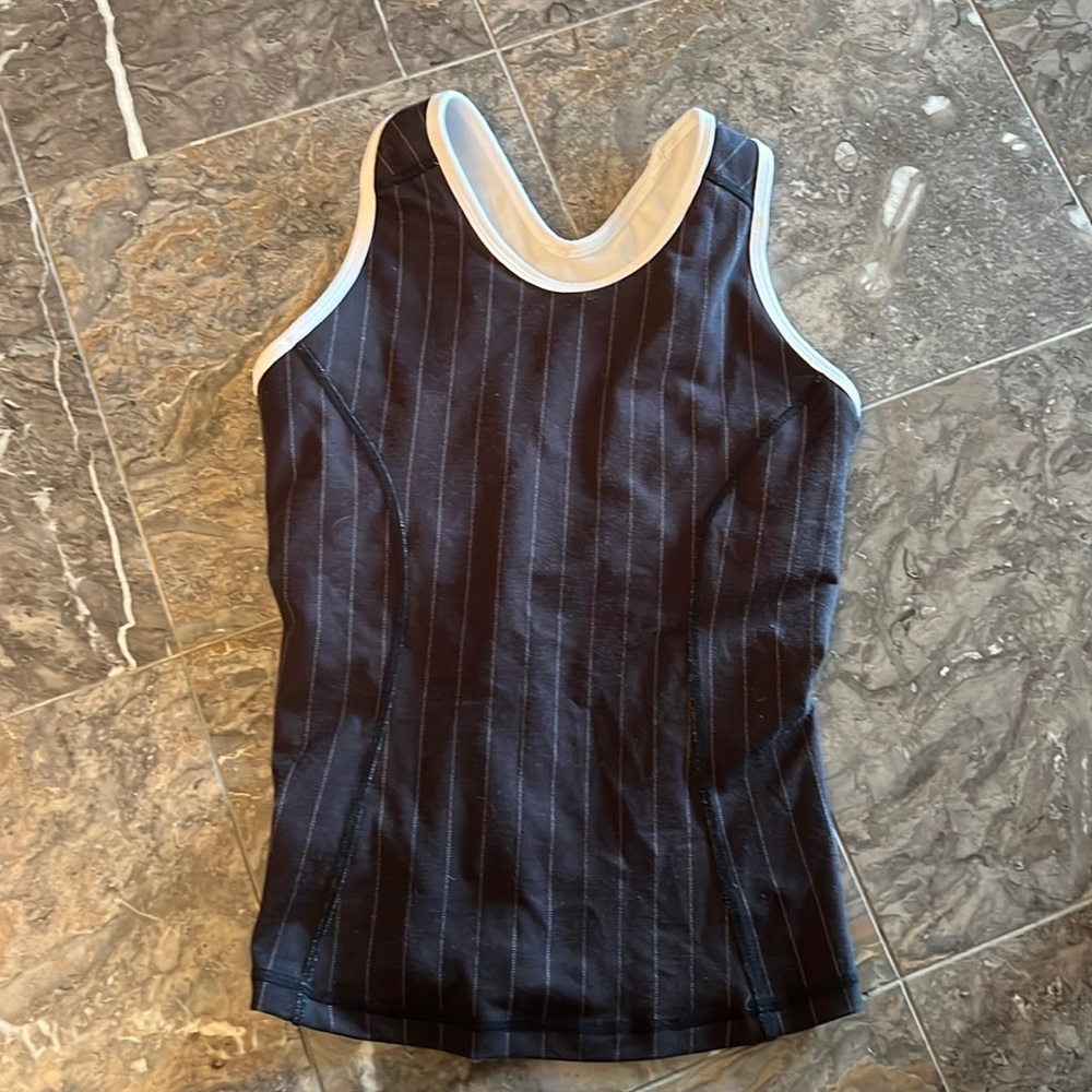 Lululemon black striped tank top, Tags ripped out